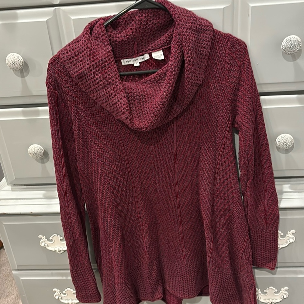 Size small, brand - Eight Eight Eight, oversized sweater, burgundy